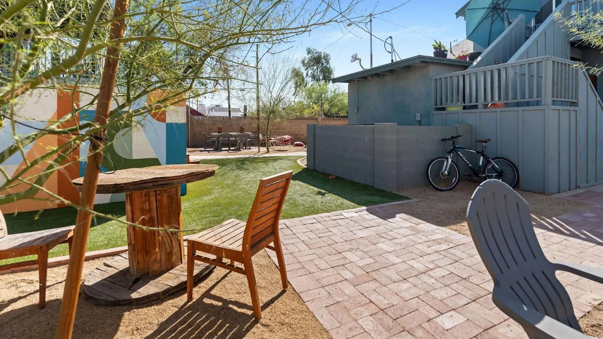 Unique*NEW*Hot Tub Studio*Mins to DT & PHX Airport Guest house Phoenix